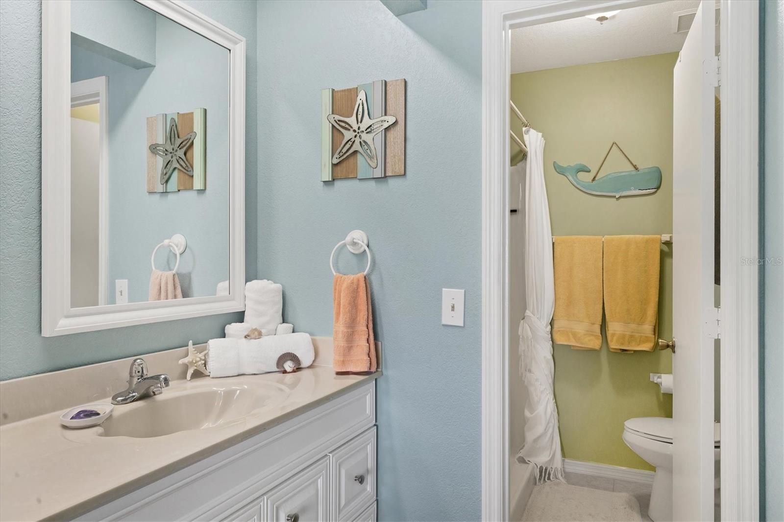 LAKE RIO TWNHMS - Residential