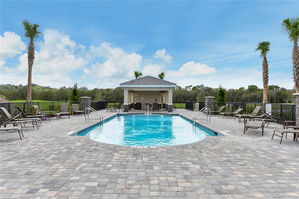 LAKEWOOD NATIONAL - Residential Lease