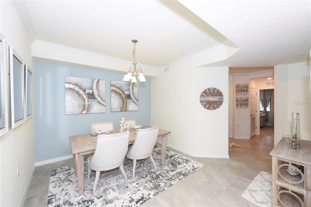 LAKEWOOD NATIONAL - Residential Lease