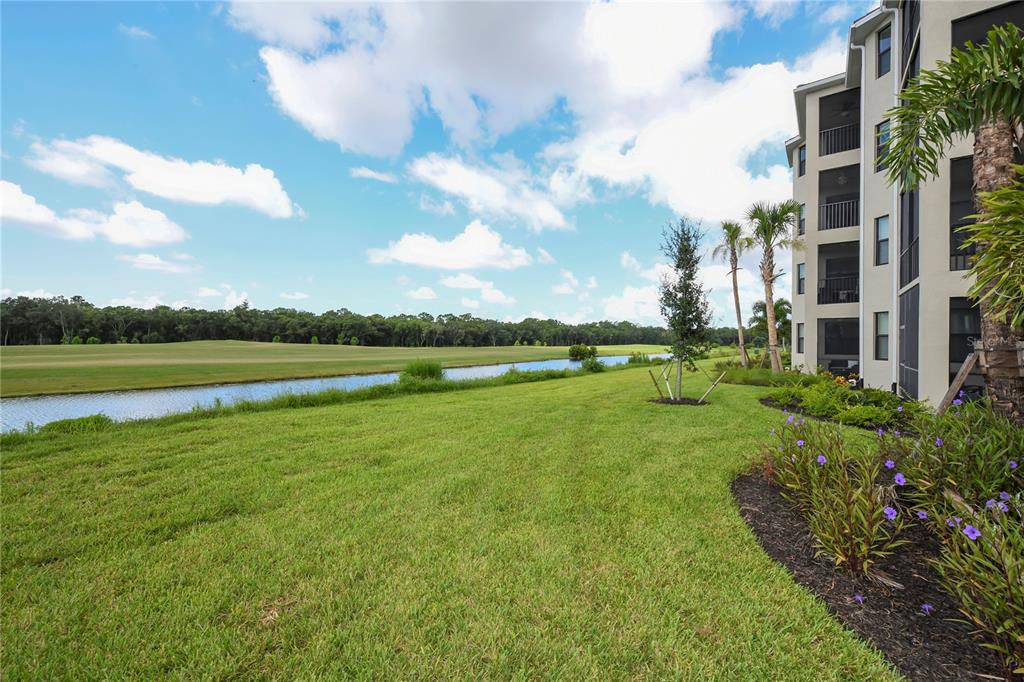 LAKEWOOD NATIONAL - Residential Lease