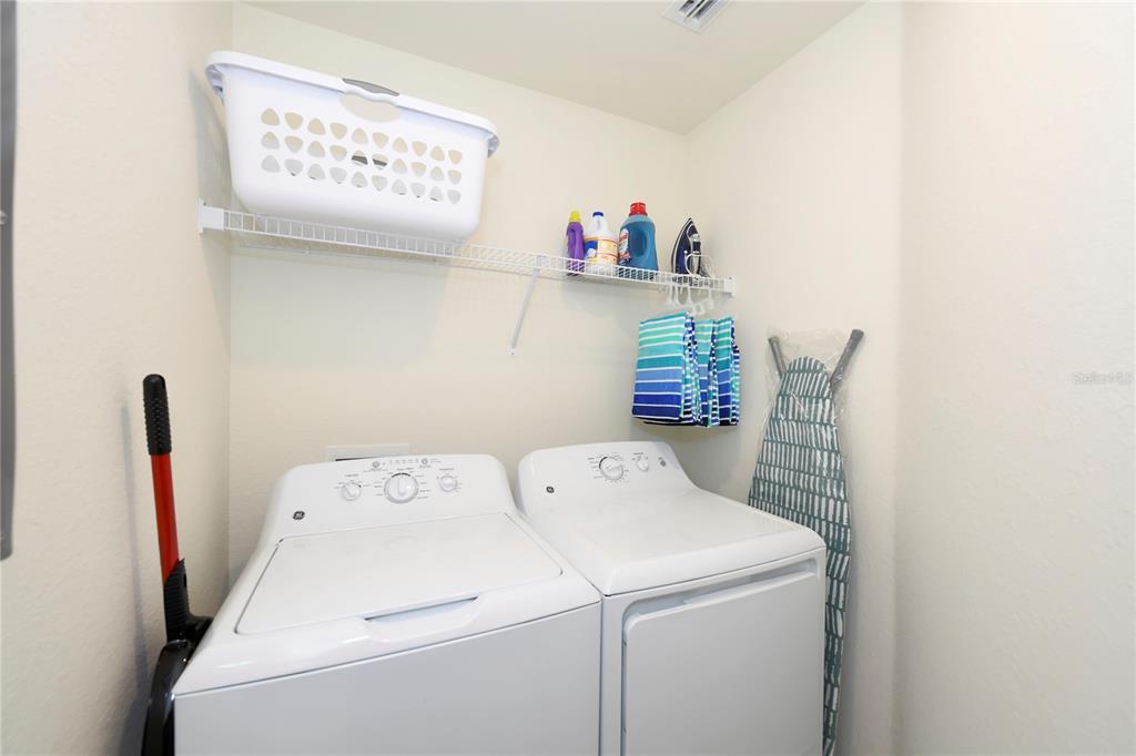 LAKEWOOD NATIONAL - Residential Lease