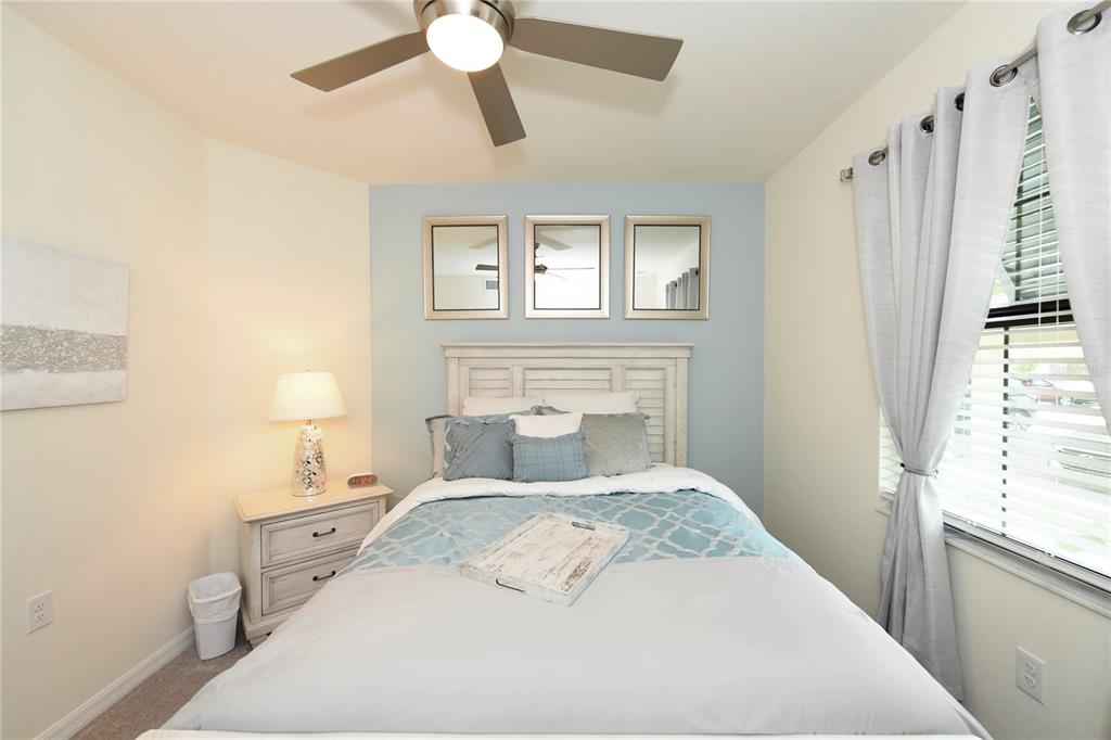 LAKEWOOD NATIONAL - Residential Lease