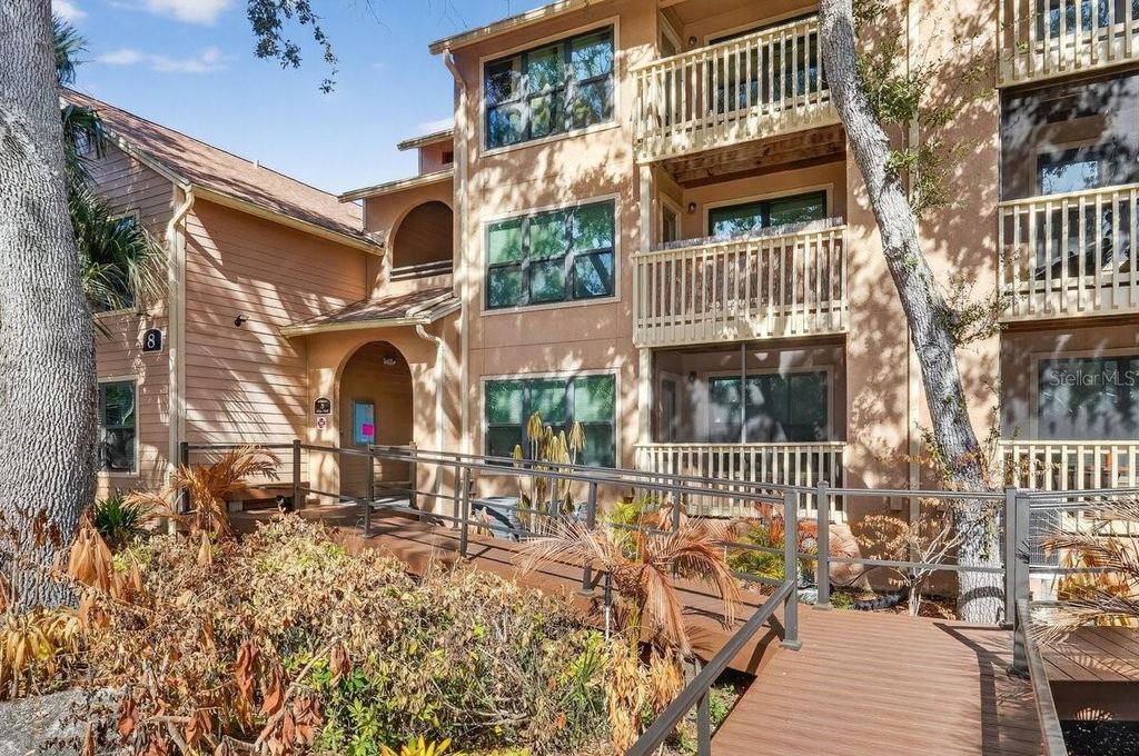 Photo of 1401 S Palmetto Avenue #806, Daytona Beach, FL 32114 (MLS # V4947475)