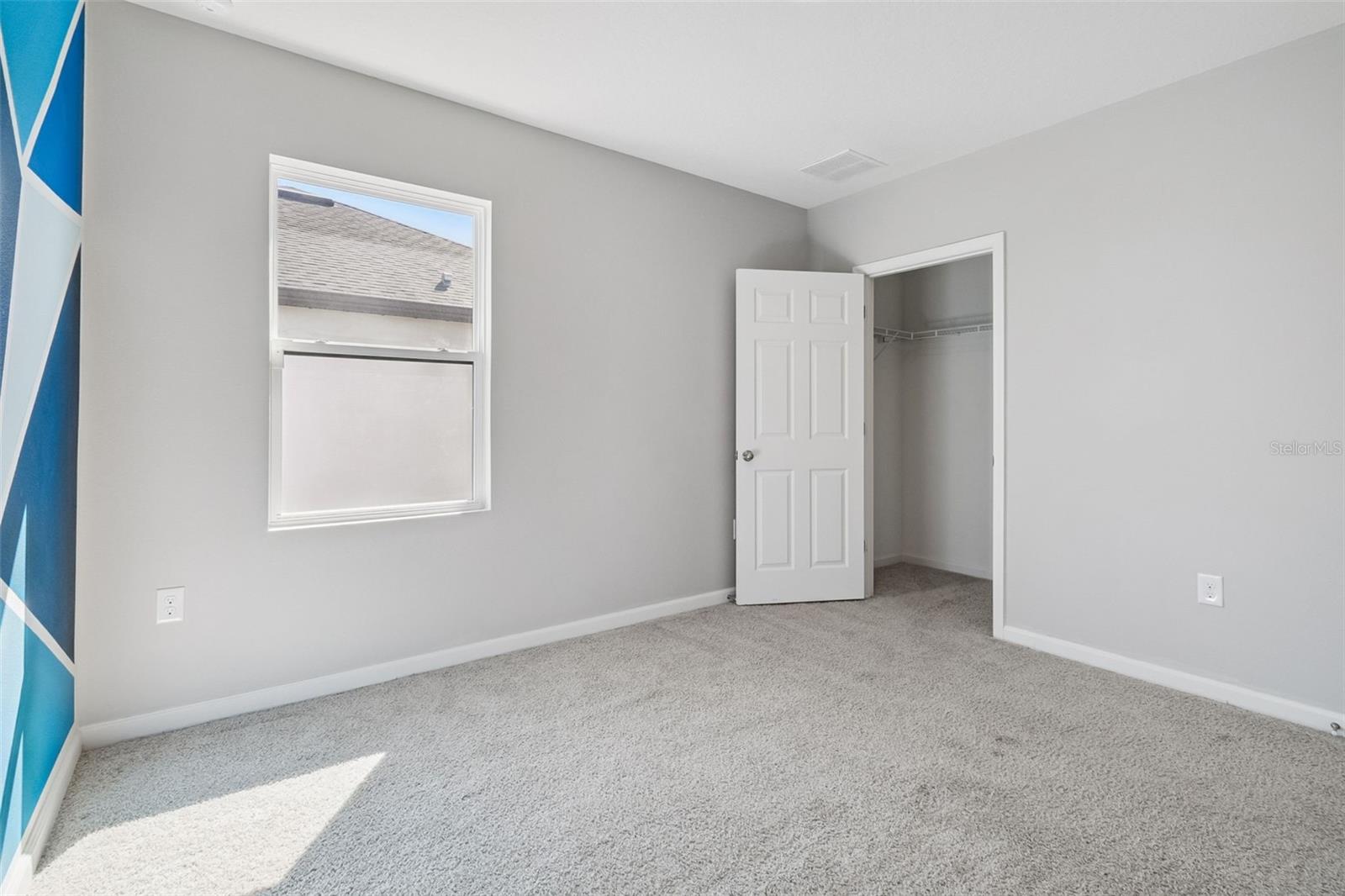 SAWGRASS LAKES PH 3 - Residential