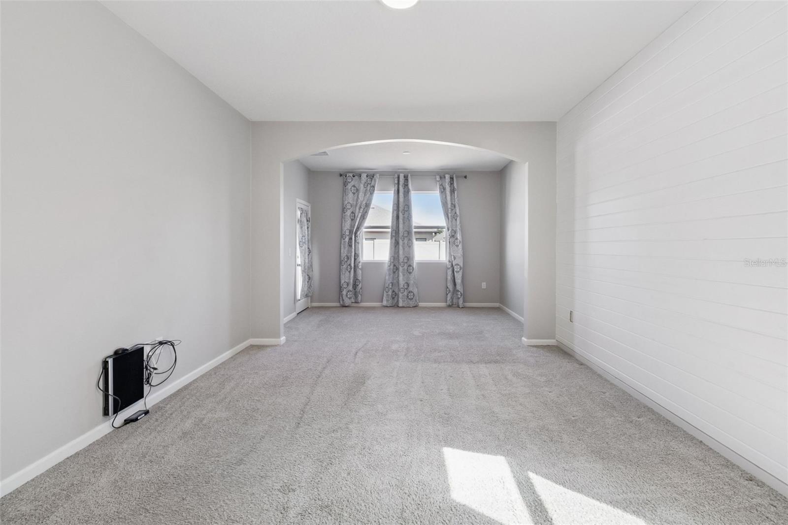 SAWGRASS LAKES PH 3 - Residential