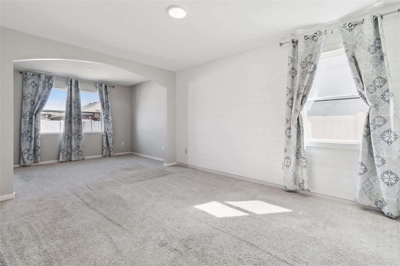 SAWGRASS LAKES PH 3 - Residential