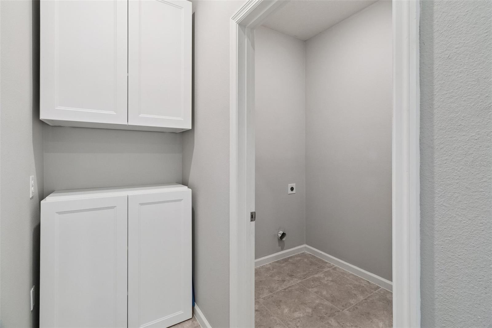 SAWGRASS LAKES PH 3 - Residential