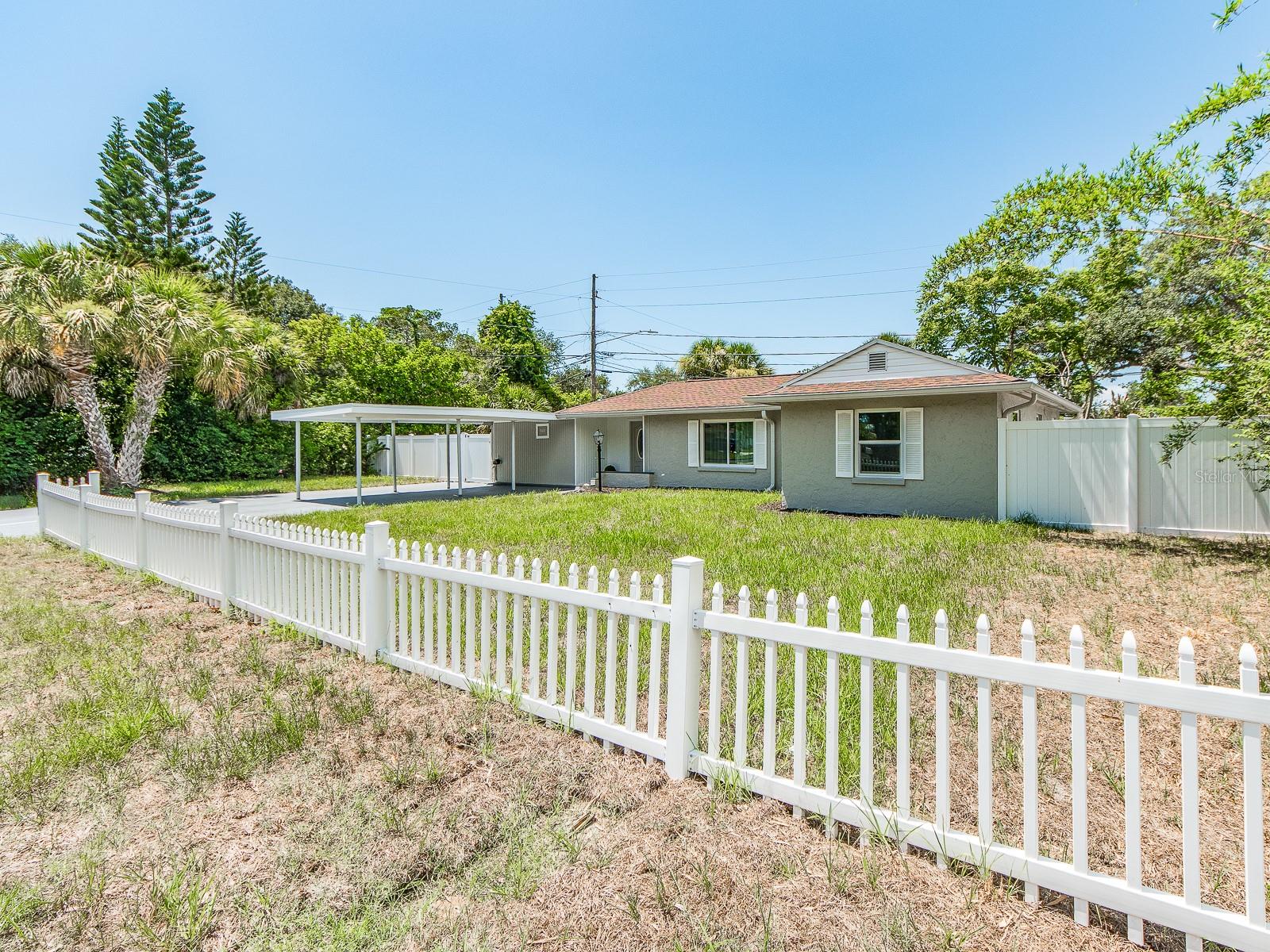 502 LEXINGTON STREET