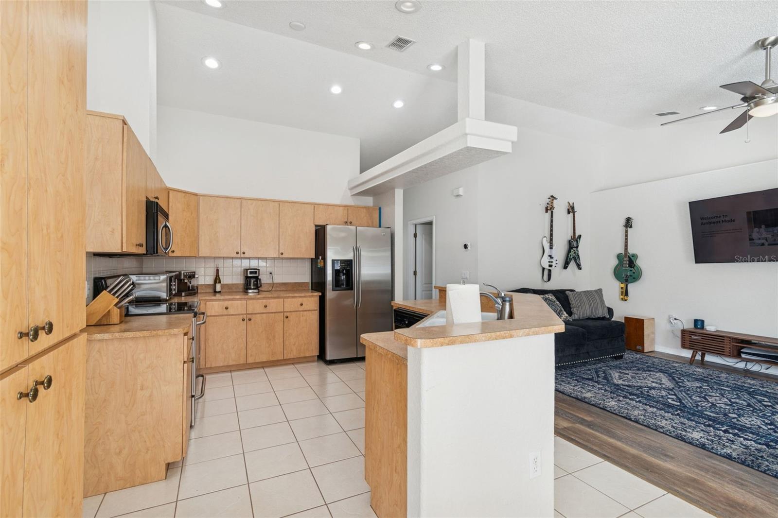 SPRING HILL - Residential