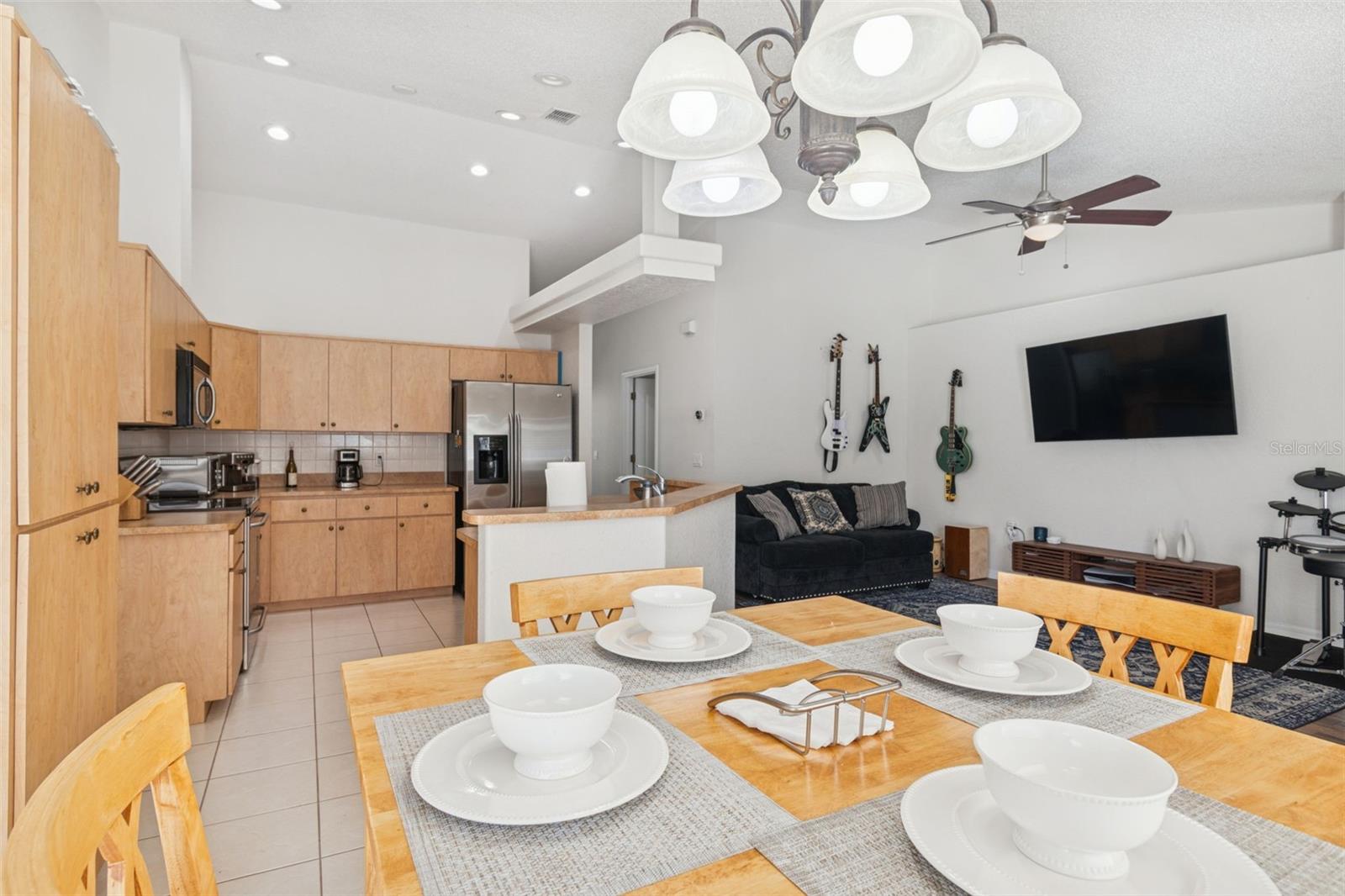 SPRING HILL - Residential