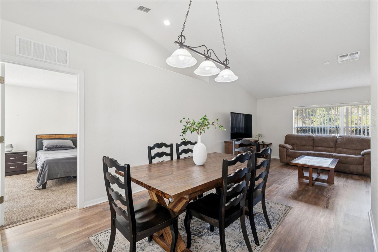 SPRING HILL - Residential