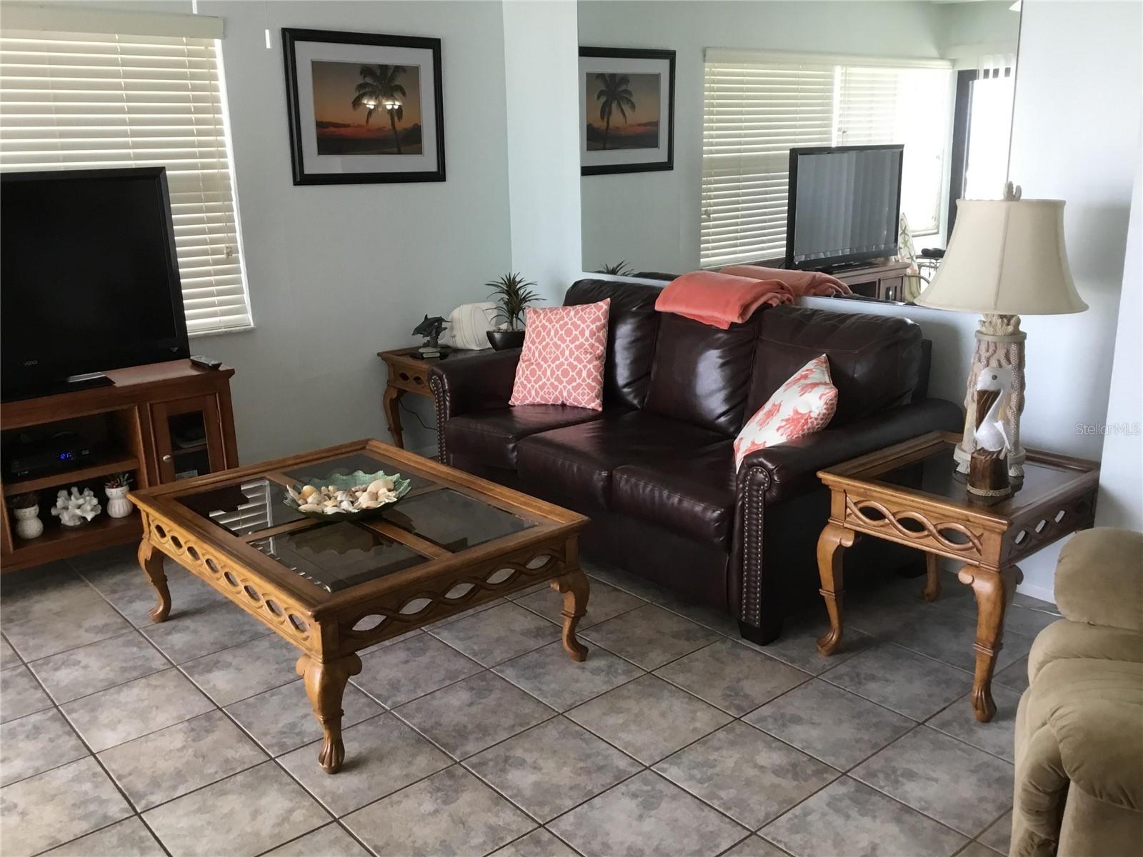 OCEAN REEF VILLAS - Residential Lease