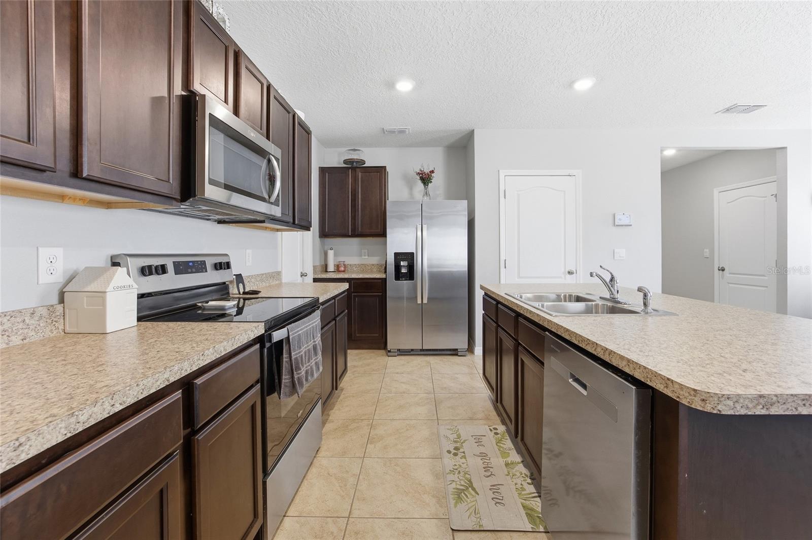 AVALON PARK TAVARES PH 1 - Residential