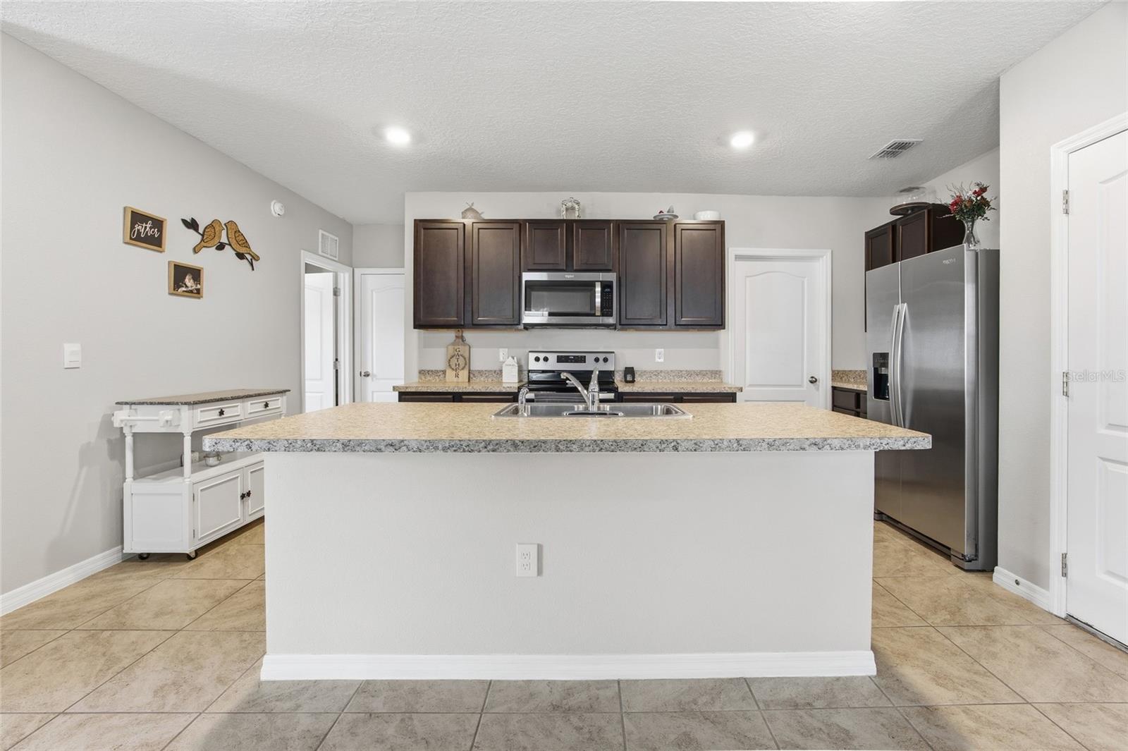 AVALON PARK TAVARES PH 1 - Residential