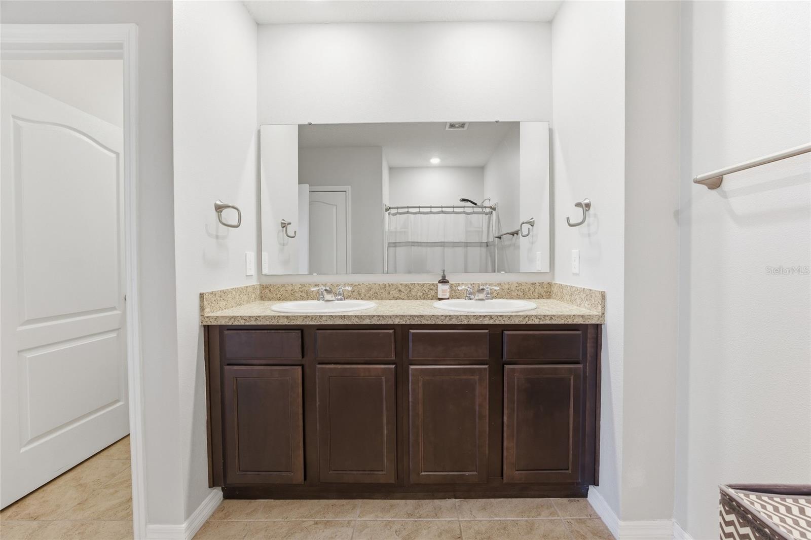 AVALON PARK TAVARES PH 1 - Residential