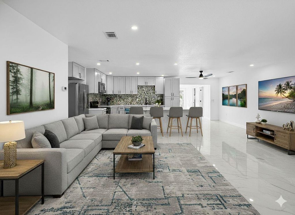 Photo of 5010 Lahaina Drive, Sarasota, FL 34232 (MLS # A4678105)