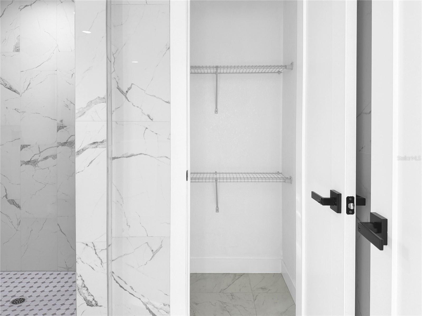 RIDGEWOOD ESTATES RESUB - Residential