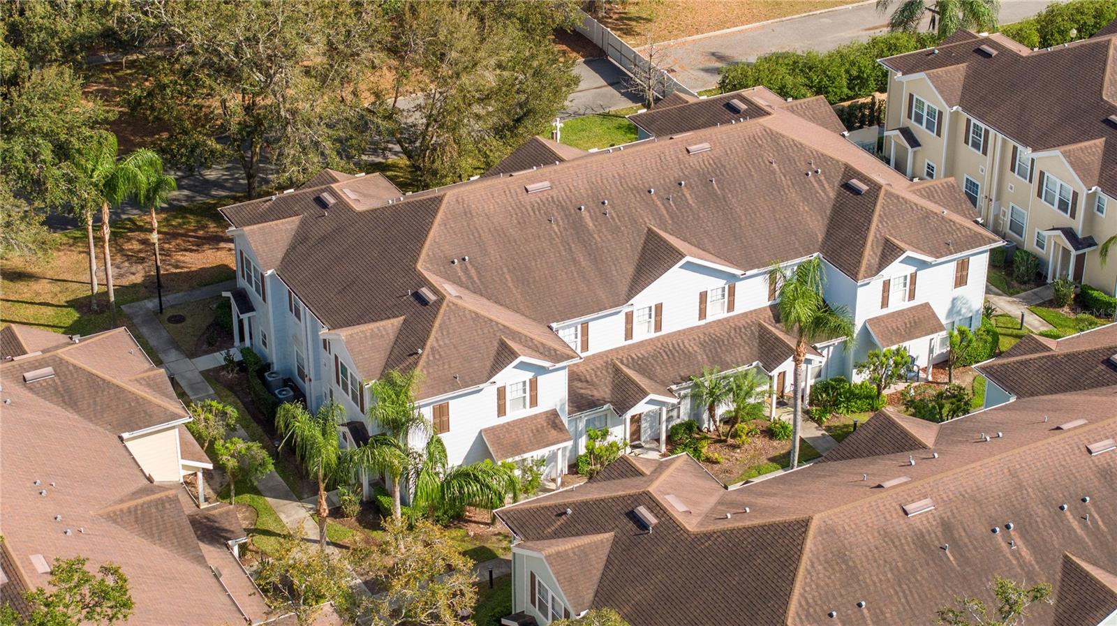 5354 DIPLOMAT COURT 106