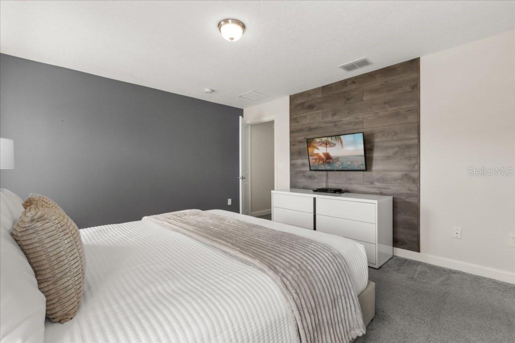 STOREY LAKE PH 3 - Residential