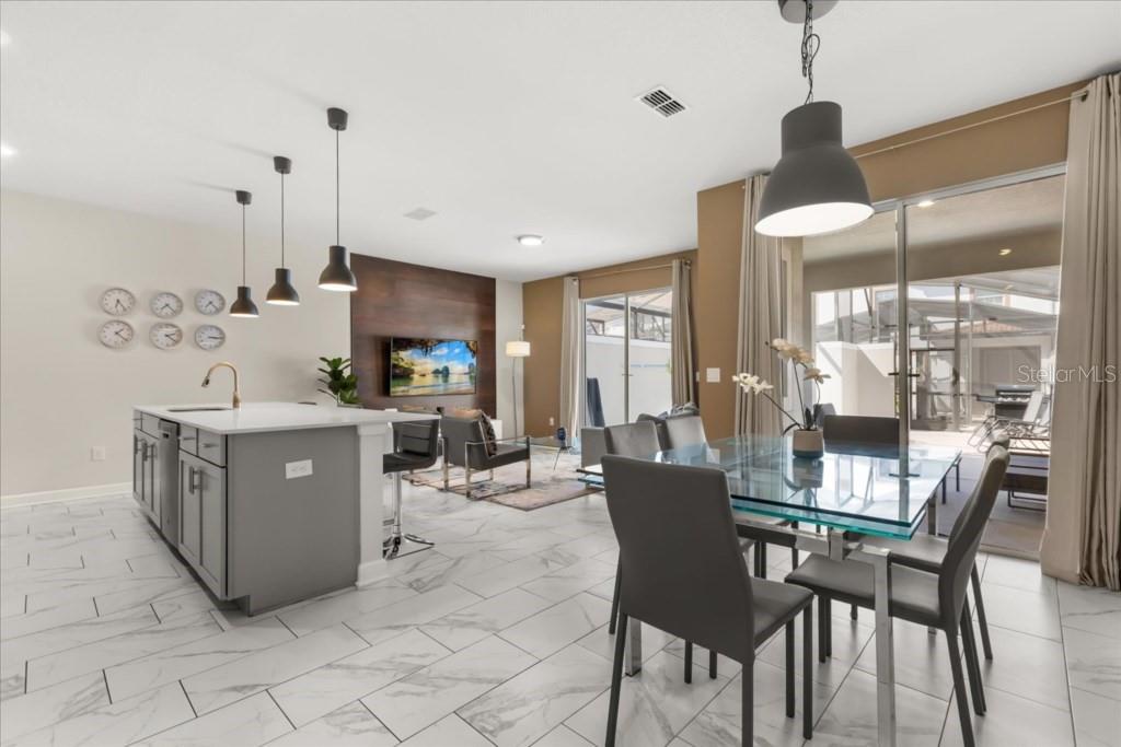 STOREY LAKE PH 3 - Residential