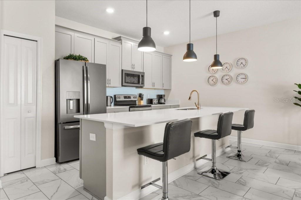 STOREY LAKE PH 3 - Residential