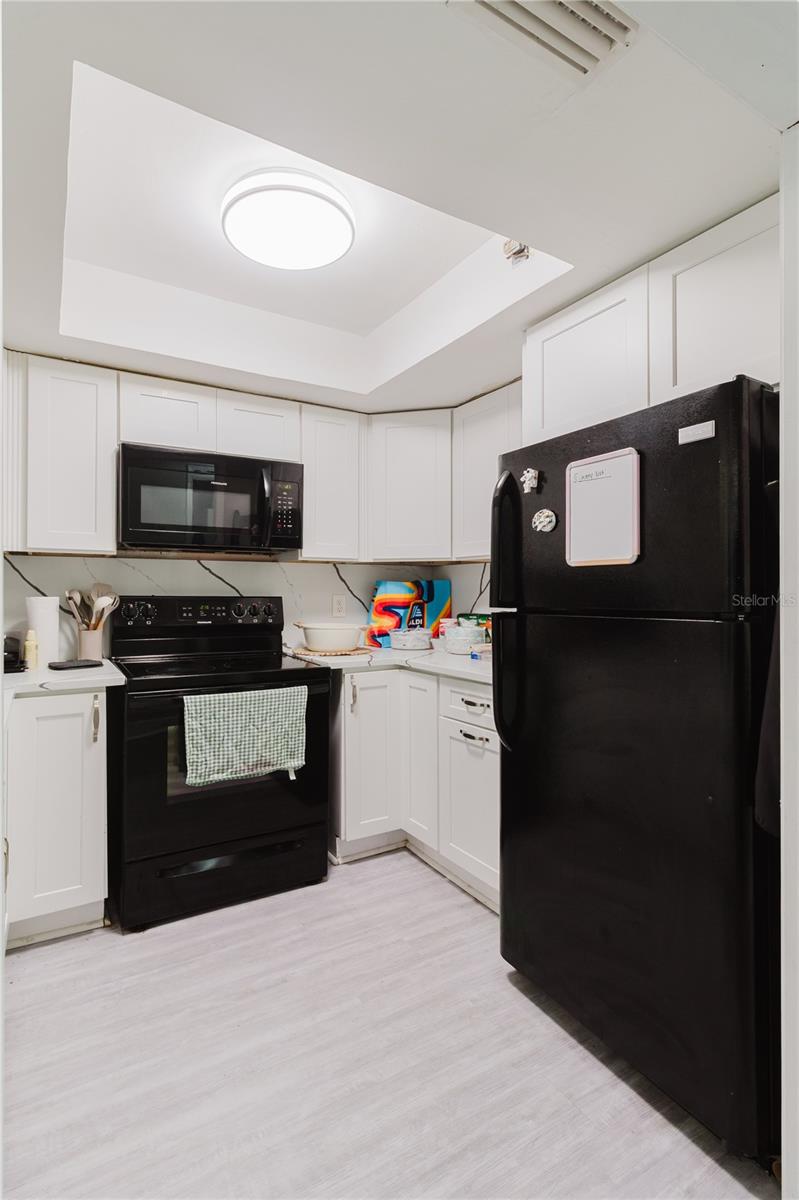 RIVER OAKS CONDO I - Residential