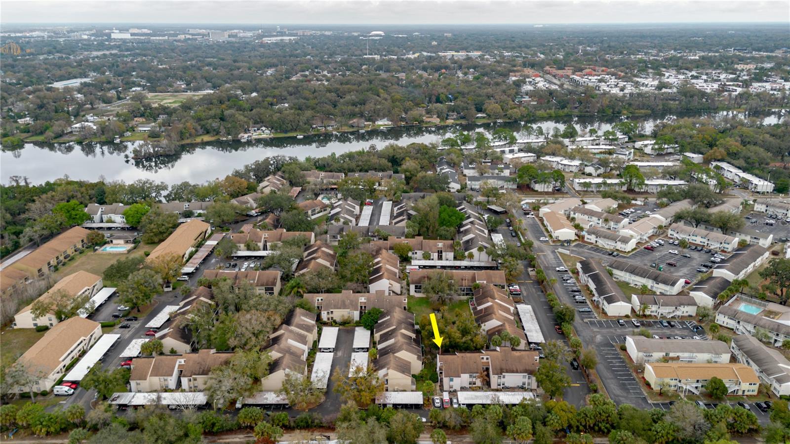 RIVER OAKS CONDO I - Residential