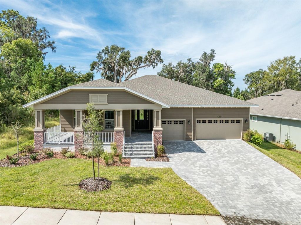 Photo of 6436 Summit View Drive, Brooksville, FL 34601 (MLS # U8230909)