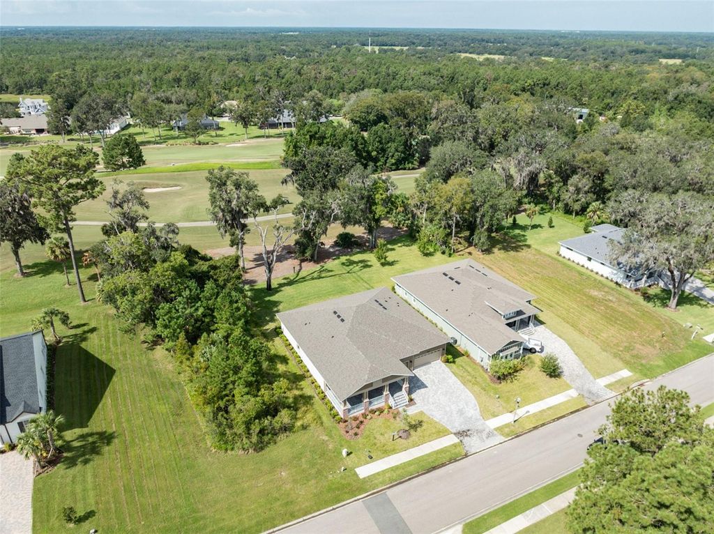 Photo of 6436 Summit View Drive, Brooksville, FL 34601 (MLS # U8230909)