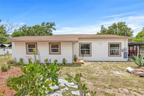 2233 RIGHTAWAY LANE PLANT CITY FL 33565