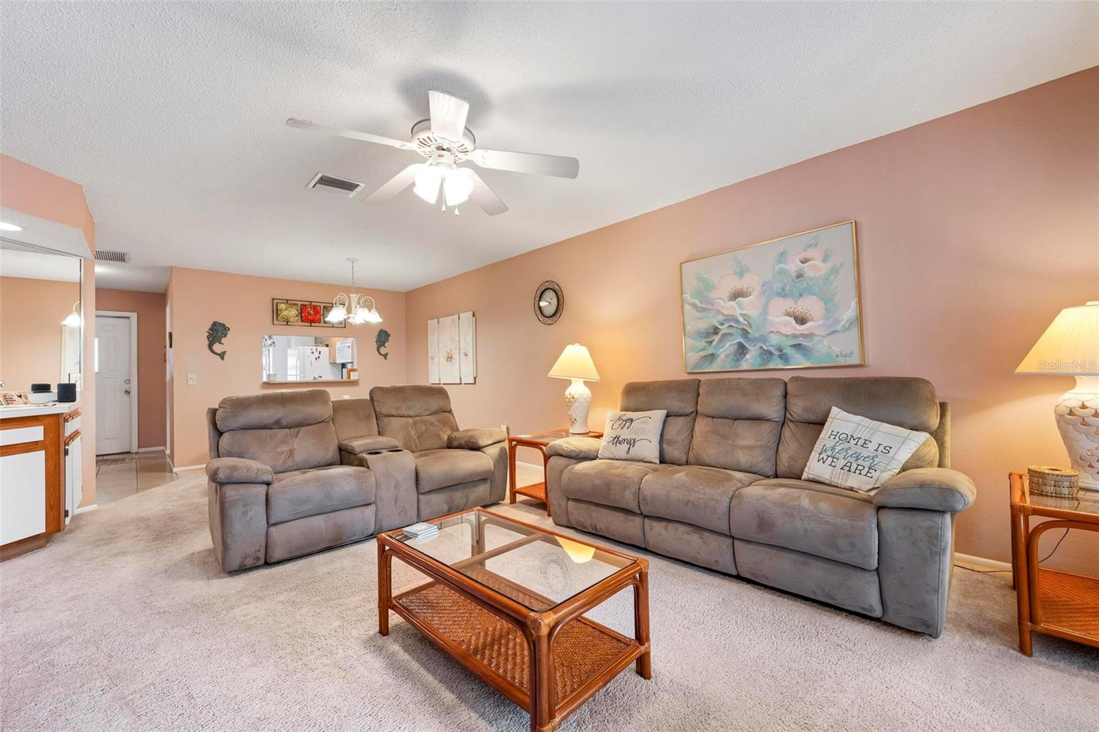 PINE HOLLOW - Residential