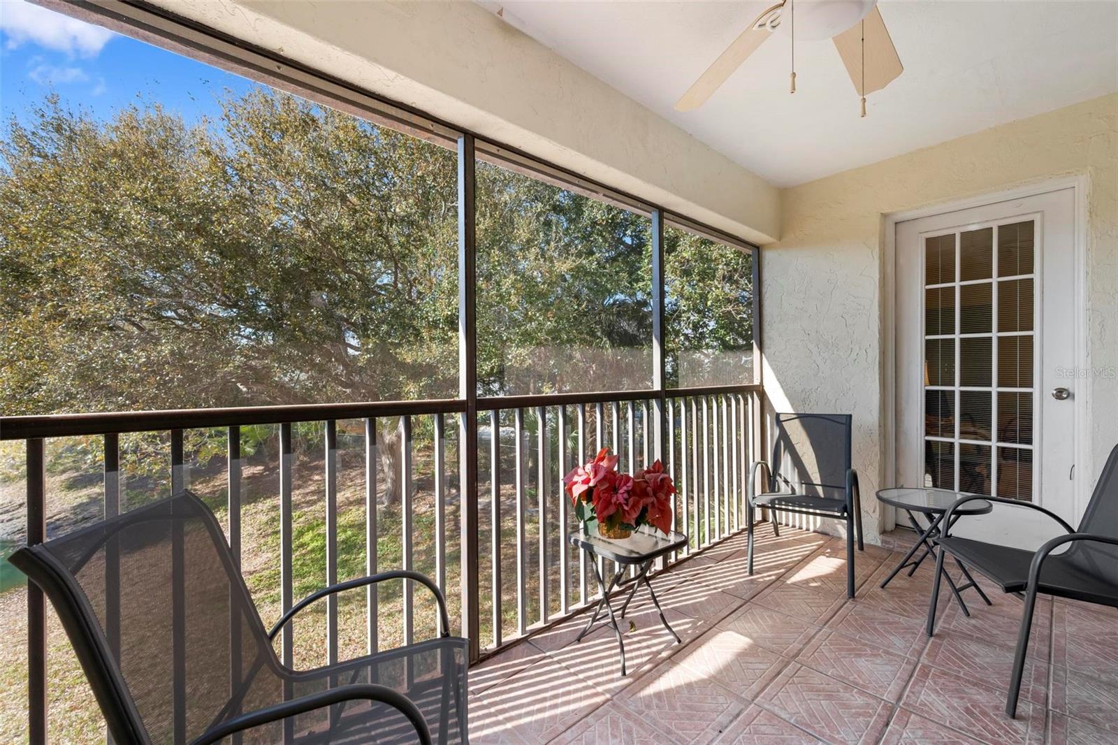 PINE HOLLOW - Residential