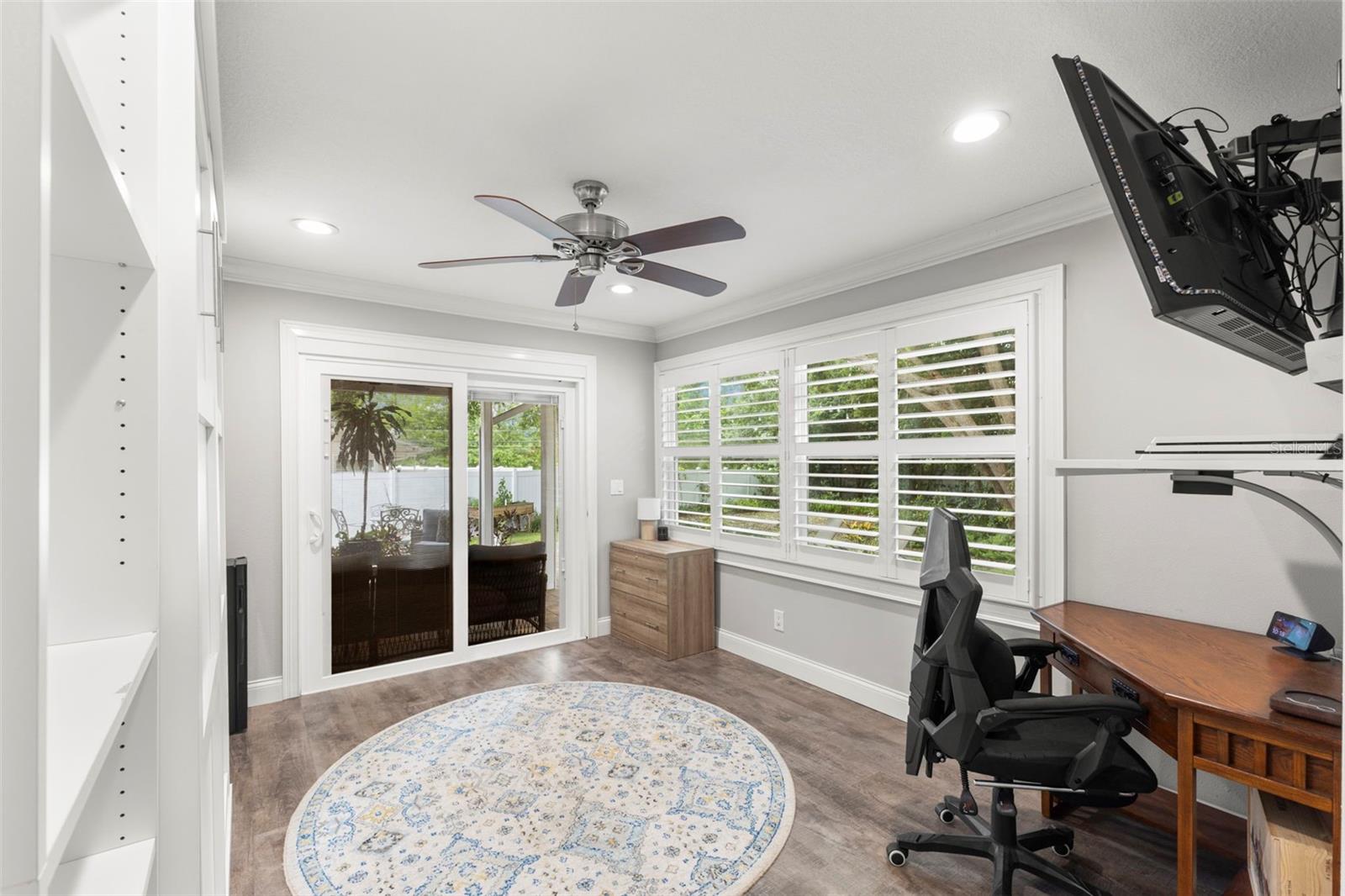 IMPERIAL PARK - Residential