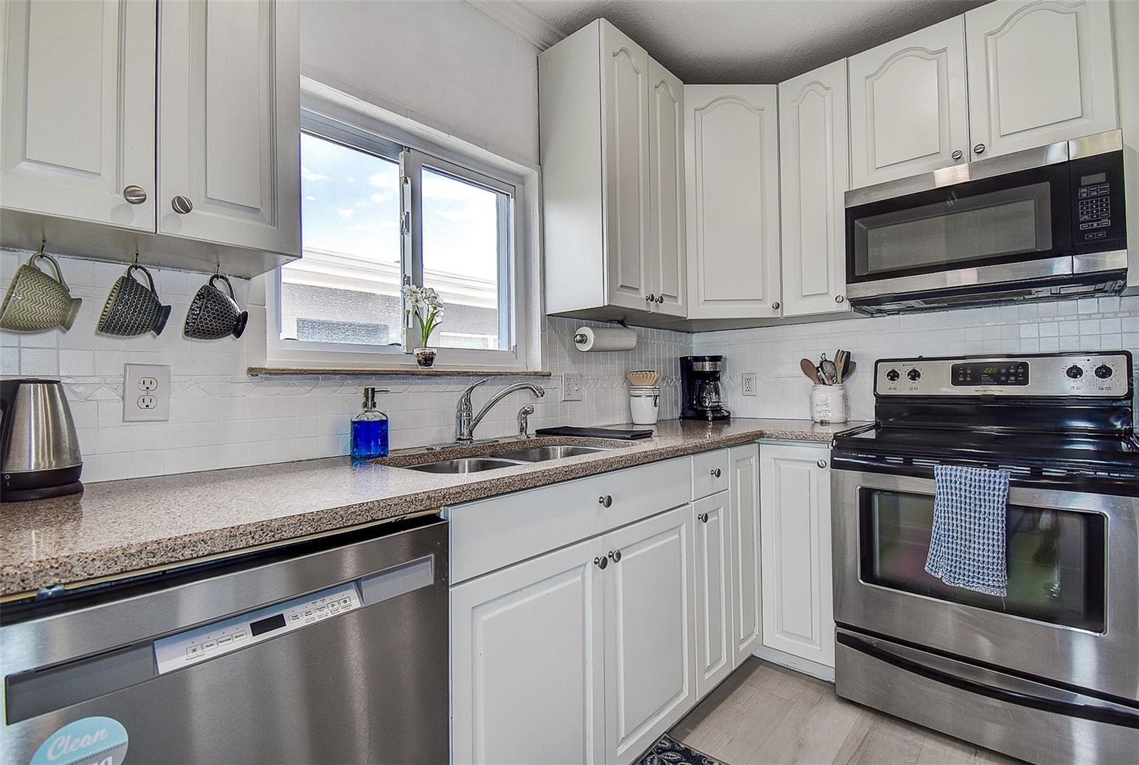 CAPRI OF T I CONDO - Residential