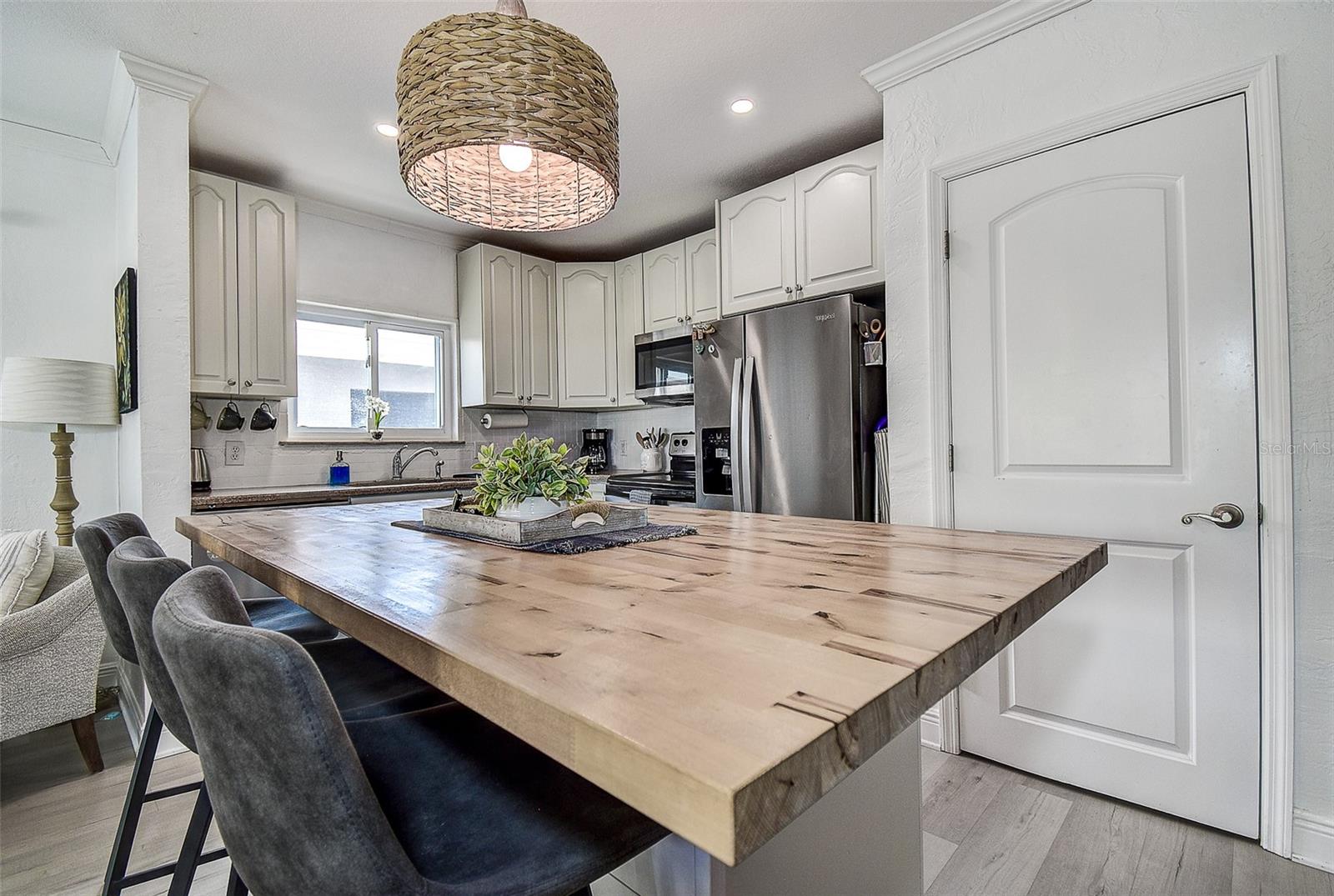 CAPRI OF T I CONDO - Residential