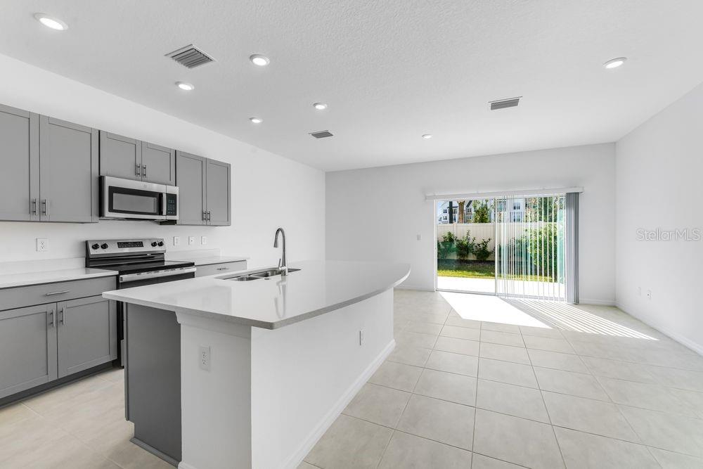 VINTERRA TOWNHOMES - Residential