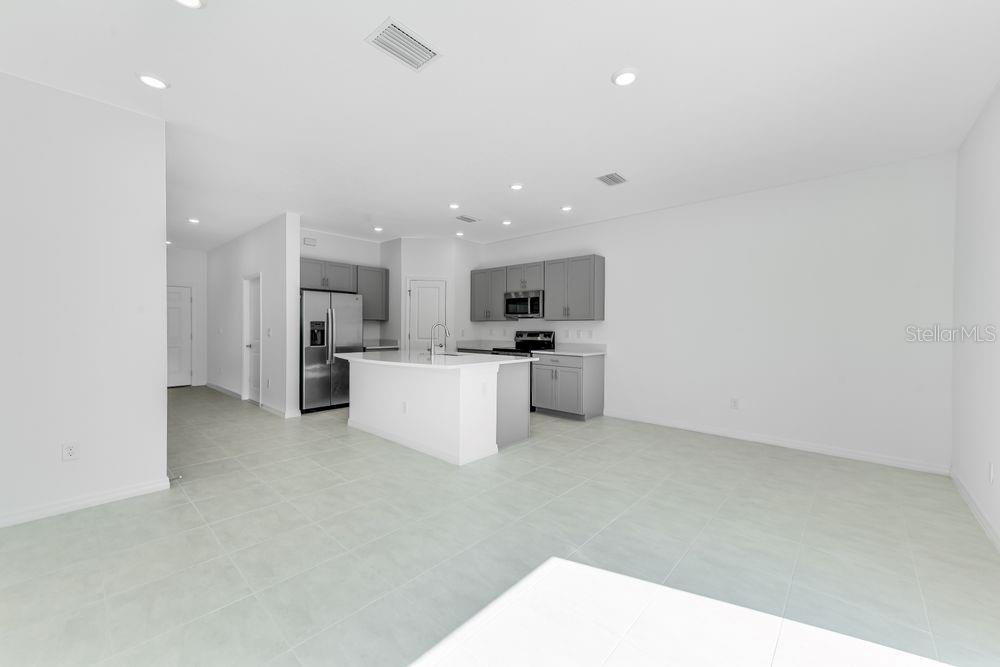 VINTERRA TOWNHOMES - Residential