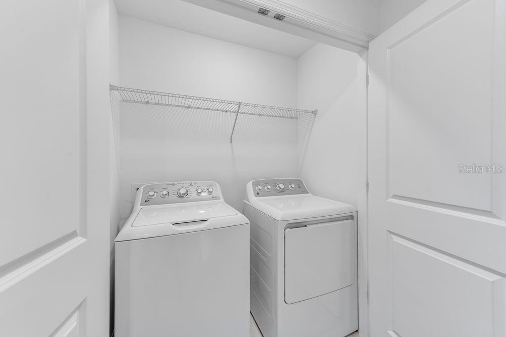 VINTERRA TOWNHOMES - Residential