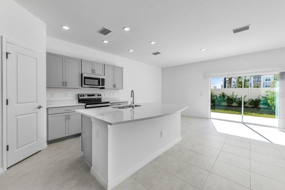 5889 BISCOTTI STREET