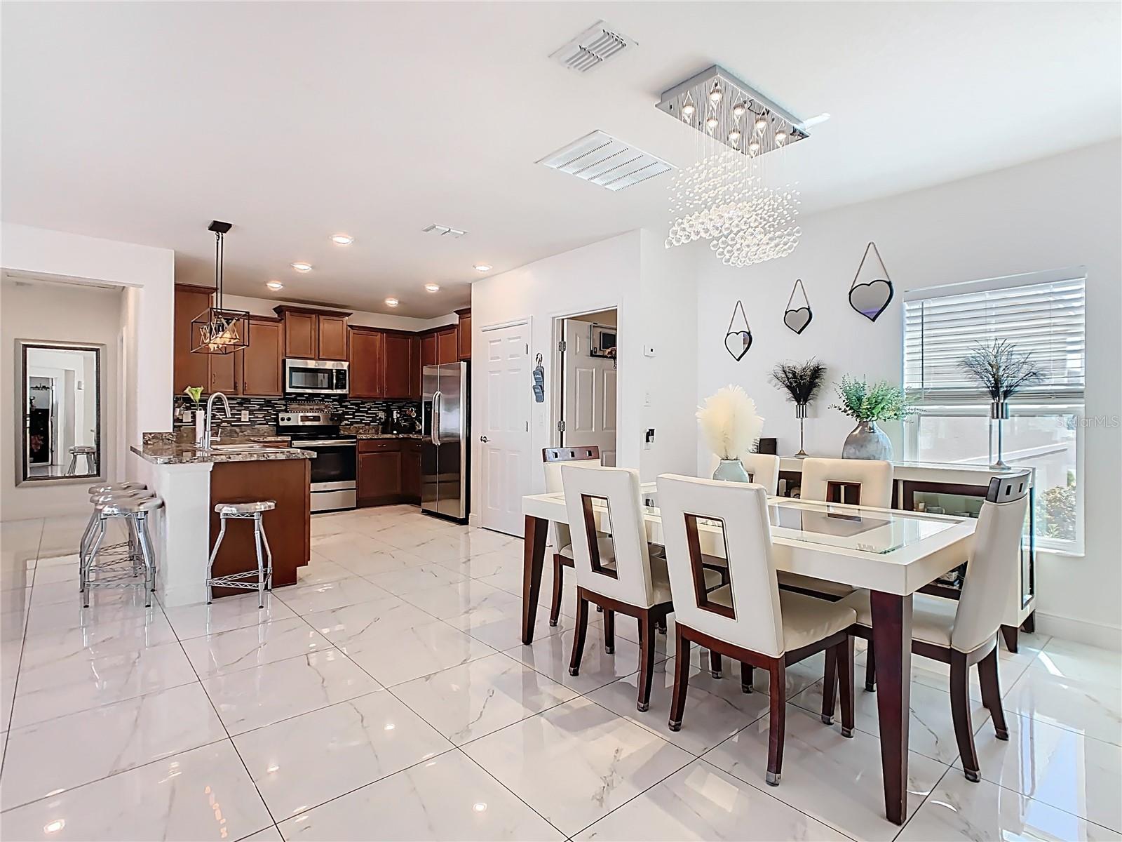 316 BLUE LAKE CIRCLE