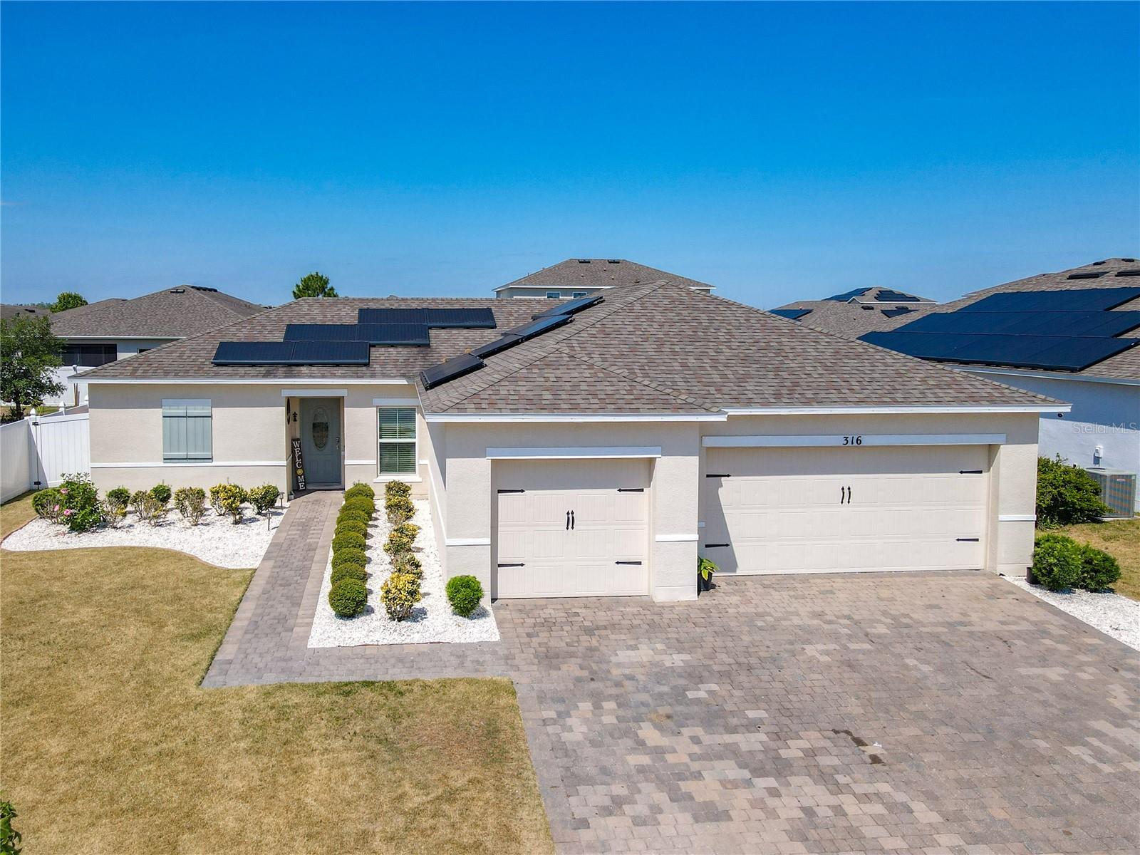 316 BLUE LAKE CIRCLE
