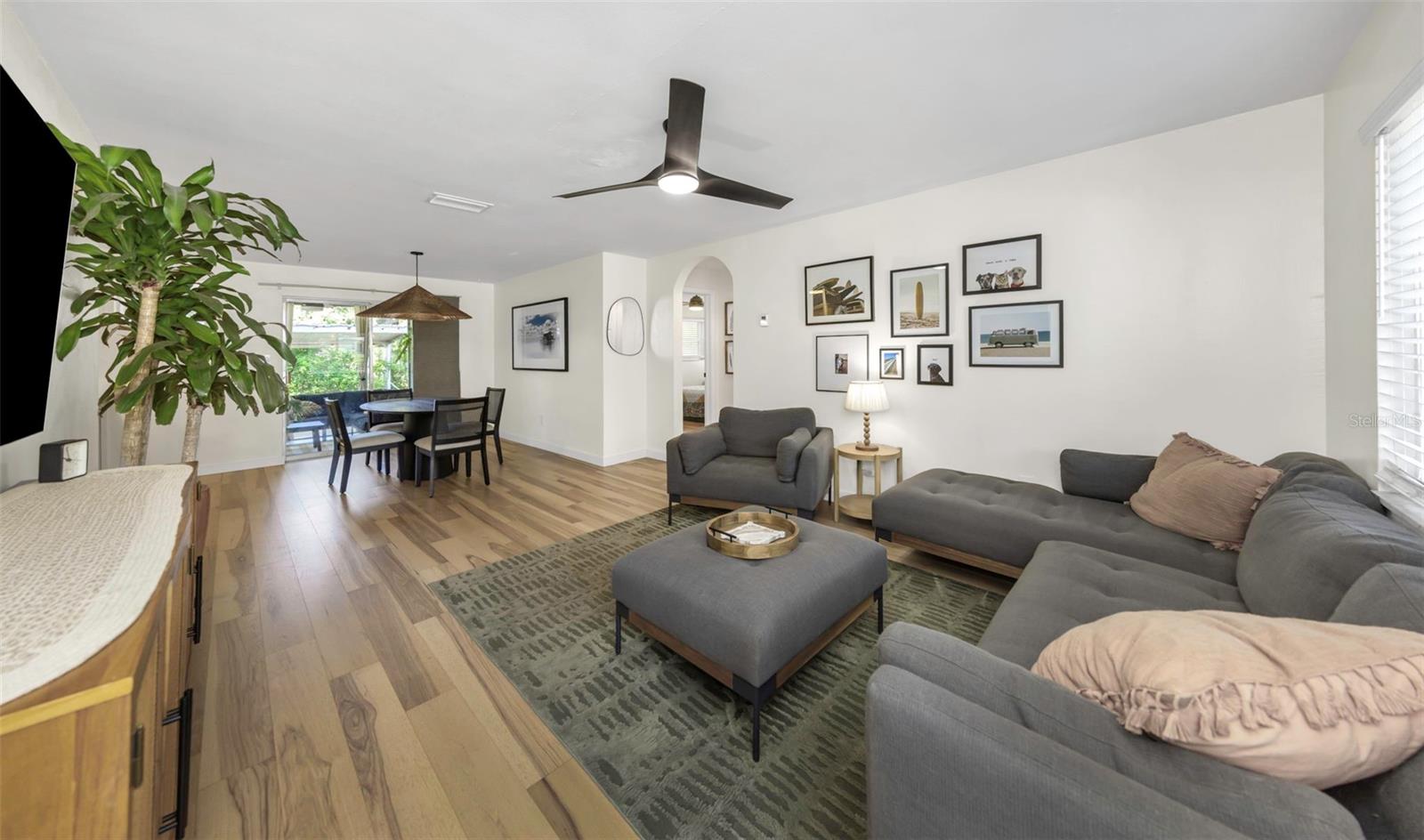 1412 OAK HAVEN DRIVE