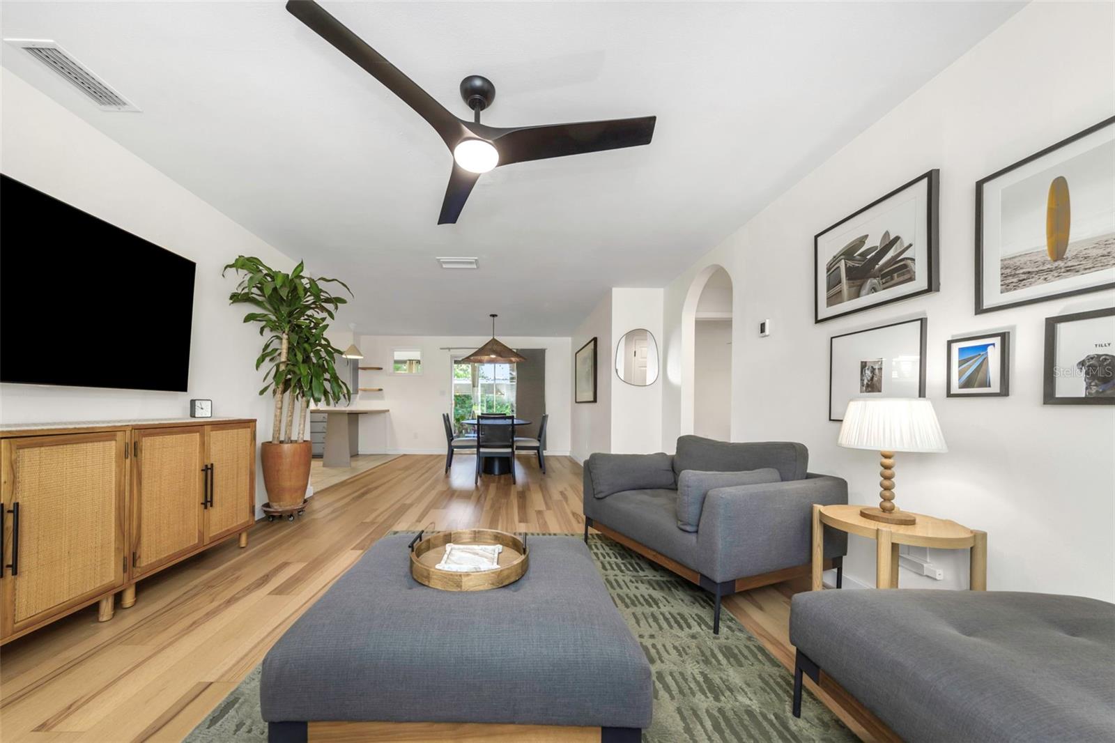 1412 OAK HAVEN DRIVE