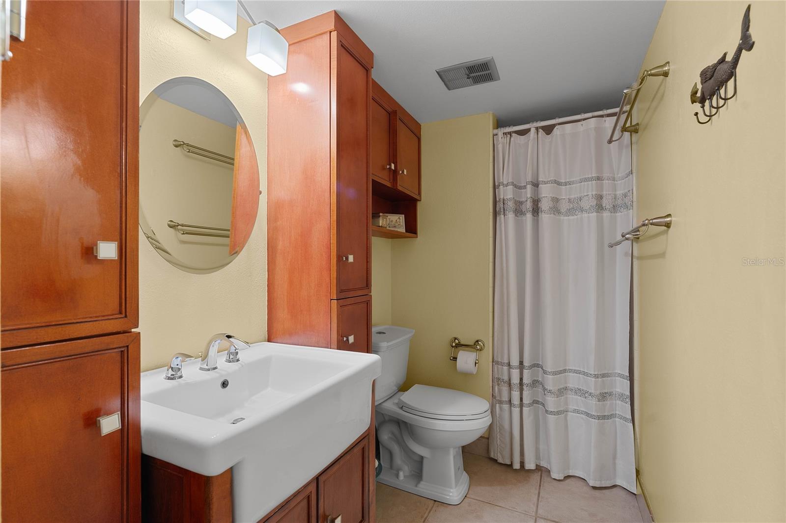 EAST LAKE WOODLANDS CYPRESS ESTATES - Residential