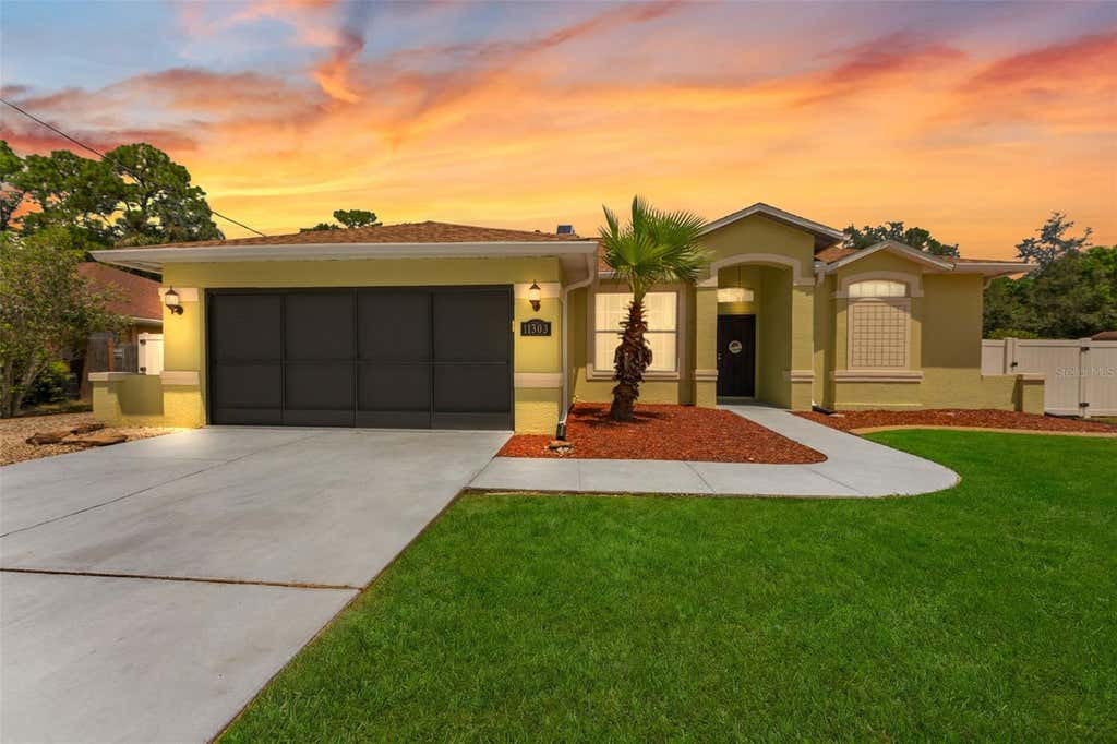 Photo of 11303 Topaz Street, Spring Hill, FL 34608 (MLS # TB8540603)