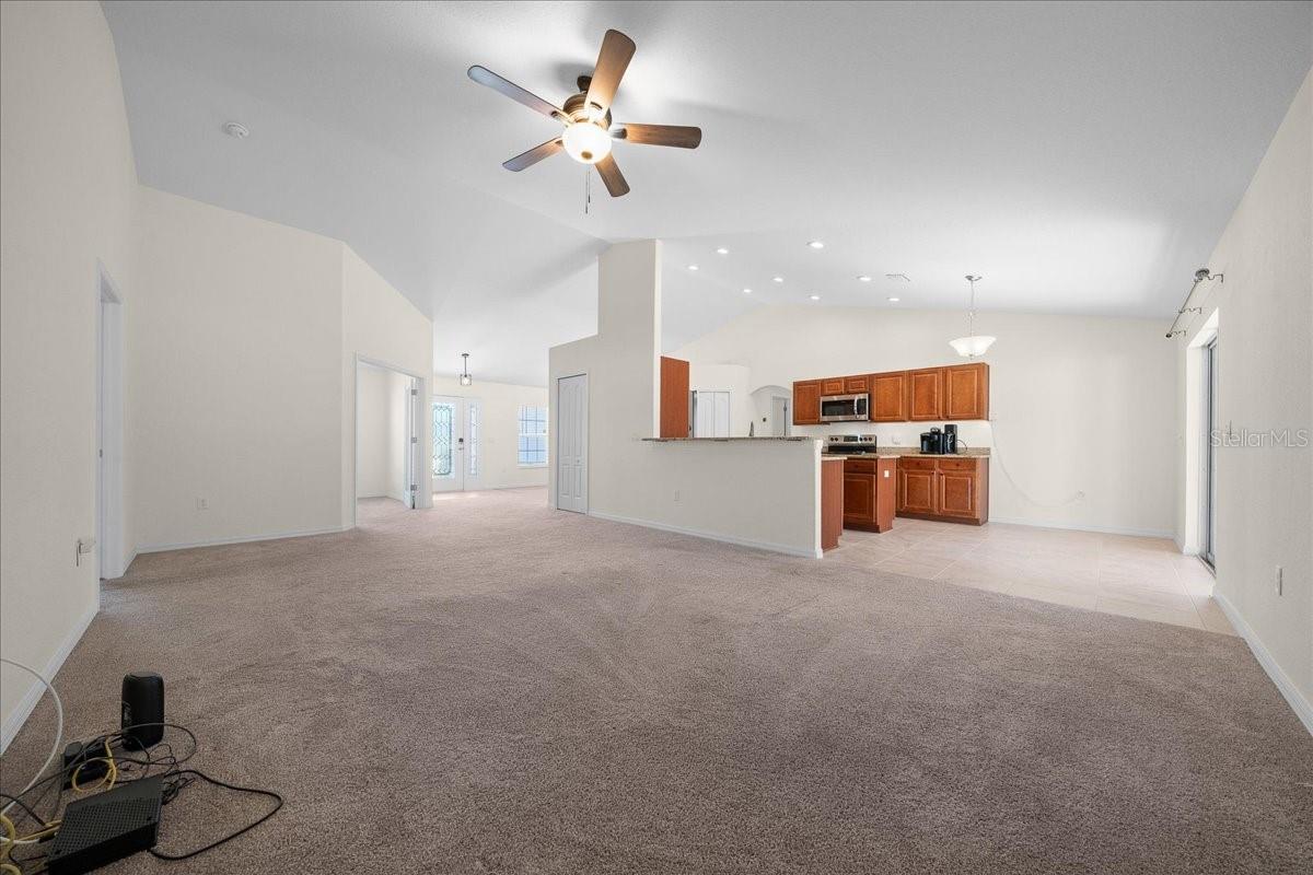 SPRING HILL - Residential