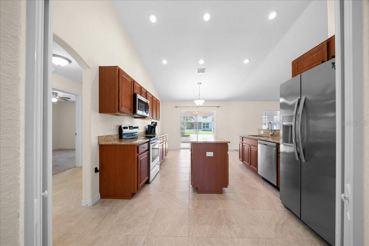 SPRING HILL - Residential