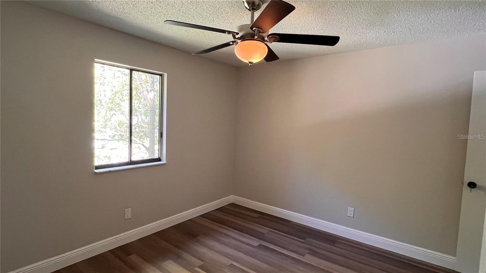 FOXHALL CONDO PH 1-3 - Residential