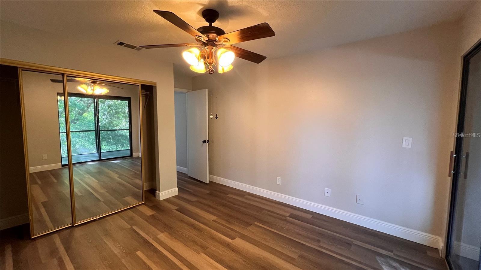 FOXHALL CONDO PH 1-3 - Residential