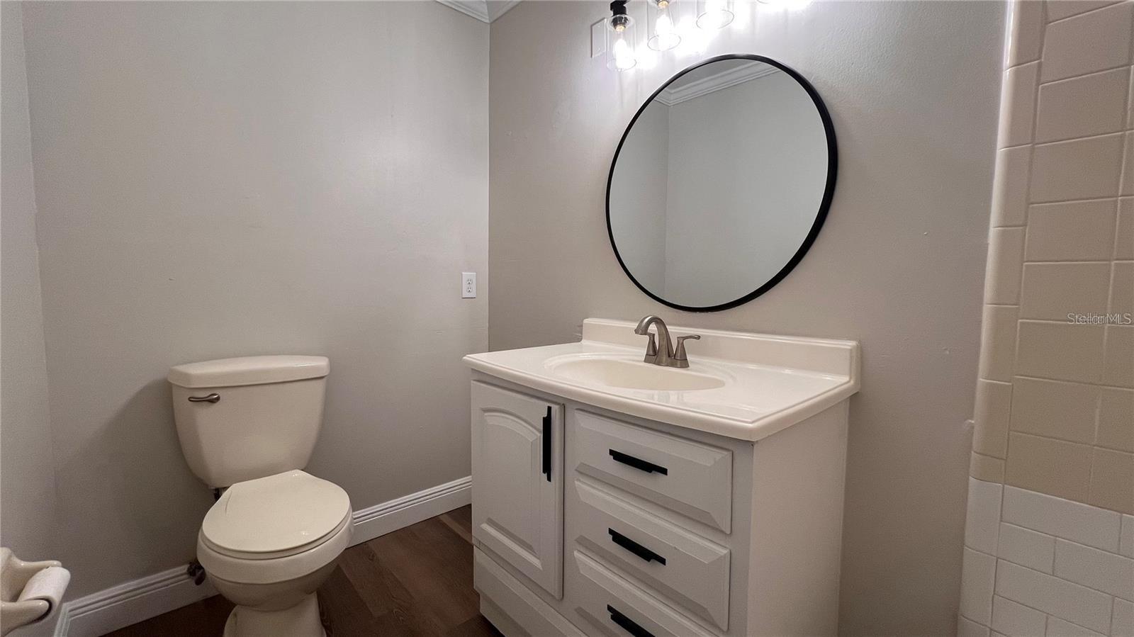 FOXHALL CONDO PH 1-3 - Residential